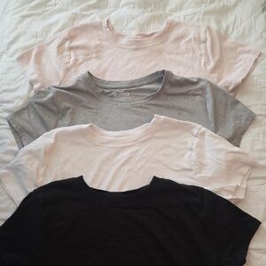 Hollister Women's Short Sleeve Crew Tees - Black, Gray, Light Pink, White All 4